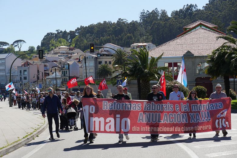 2016 05 01 ManifaPrimeiroMaioCangas08.jpg